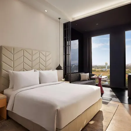 Hyatt Centric Juhu Mumbai Hotel Exterior photo